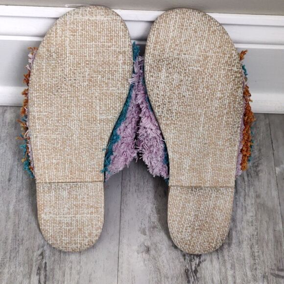 NWOT Free People fluff slides - Picture 3 of 5
